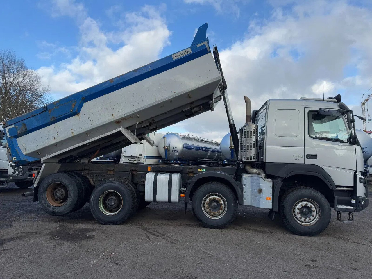 Volvo FMX 540 8X4 - EURO 6 + KIPPER + LIFTING AXLE Volvo FMX 540 8X4 - EURO 6 + KIPPER + LIFTING AXLE - Camion benne: photos 3 Volvo FMX 540 8X4 - EURO 6 + KIPPER + LIFTING AXLE Volvo FMX 540 8X4 - EURO 6 + KIPPER + LIFTING AXLE - Camion benne: photos 3