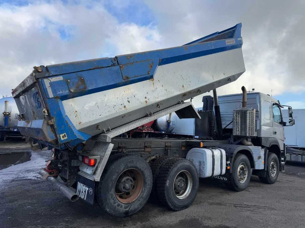 Volvo FMX 540 8X4 - EURO 6 + KIPPER + LIFTING AXLE Volvo FMX 540 8X4 - EURO 6 + KIPPER + LIFTING AXLE - Camion benne: photos 4 Volvo FMX 540 8X4 - EURO 6 + KIPPER + LIFTING AXLE Volvo FMX 540 8X4 - EURO 6 + KIPPER + LIFTING AXLE - Camion benne: photos 4