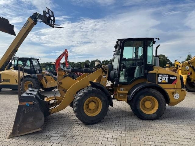 CAT 908 H - Chargeuse sur pneus: photos 2 CAT 908 H - Chargeuse sur pneus: photos 2