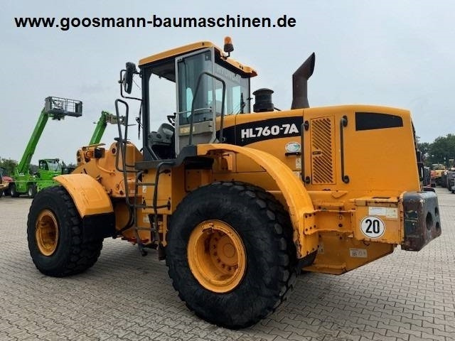 HYUNDAI HL 760-7A - Chargeuse sur pneus: photos 3 HYUNDAI HL 760-7A - Chargeuse sur pneus: photos 3