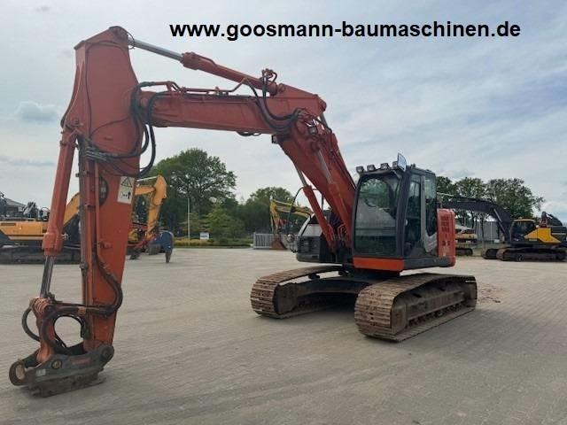 Hitachi ZX 225 US LC-3 - Pelle sur chenille: photos 1 Hitachi ZX 225 US LC-3 - Pelle sur chenille: photos 1