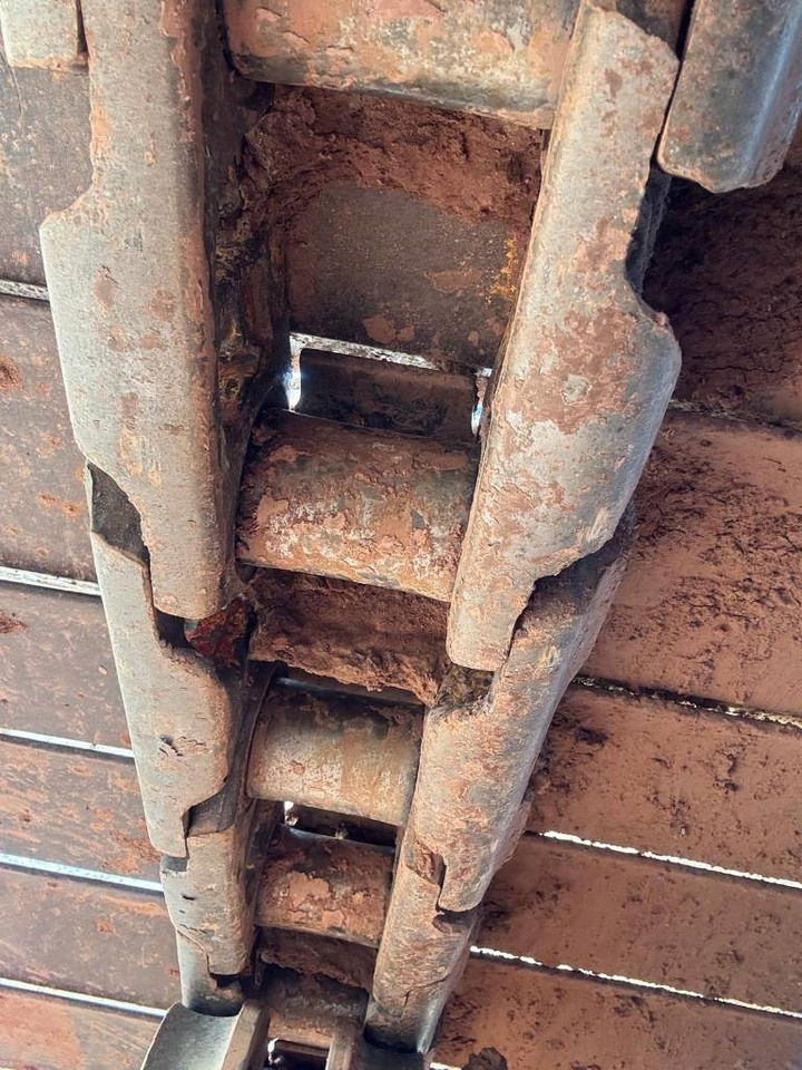 Komatsu D61PX-24 - Bulldozer: photos 3 Komatsu D61PX-24 - Bulldozer: photos 3