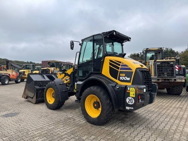 Komatsu WA 100 M-8 - Chargeuse sur pneus: photos 2 Komatsu WA 100 M-8 - Chargeuse sur pneus: photos 2