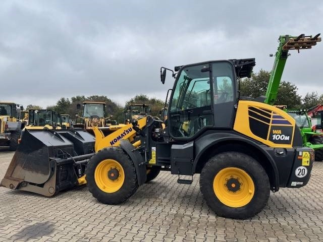 Komatsu WA 100 M-8 - Chargeuse sur pneus: photos 3 Komatsu WA 100 M-8 - Chargeuse sur pneus: photos 3