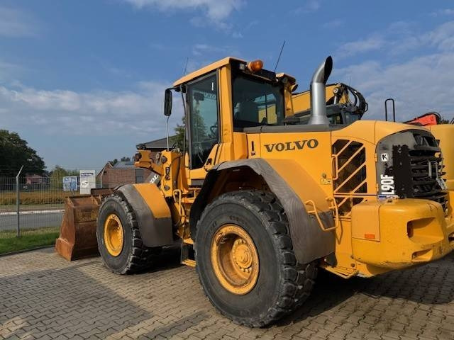 Volvo L 90 F - Chargeuse sur pneus: photos 1 Volvo L 90 F - Chargeuse sur pneus: photos 1