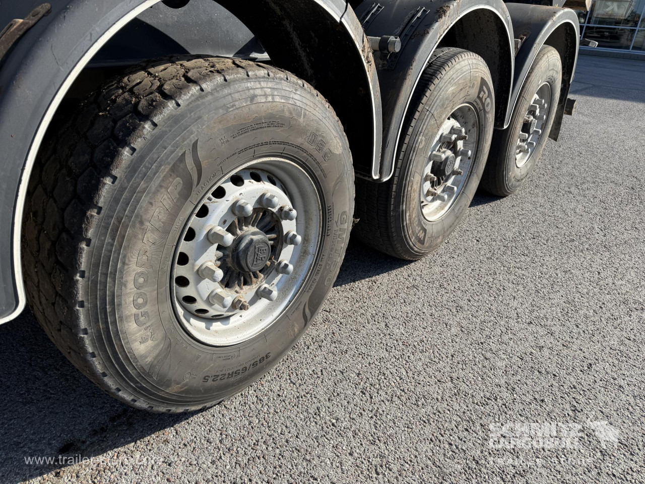 KAESSBOHRER Tipper Steel half pipe body 27m³ - Semi-remorque benne: photos 3 KAESSBOHRER Tipper Steel half pipe body 27m³ - Semi-remorque benne: photos 3