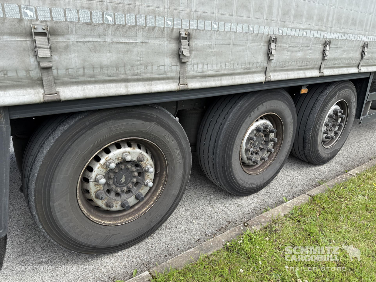 SCHMITZ Curtainsider Standard - Semi-remorque rideaux coulissants: photos 4 SCHMITZ Curtainsider Standard - Semi-remorque rideaux coulissants: photos 4