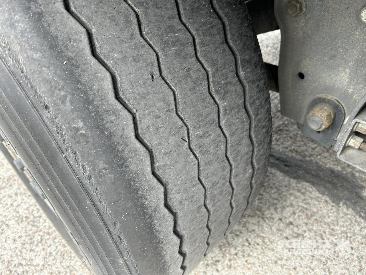 SCHMITZ Curtainsider Standard - Semi-remorque rideaux coulissants: photos 4 SCHMITZ Curtainsider Standard - Semi-remorque rideaux coulissants: photos 4