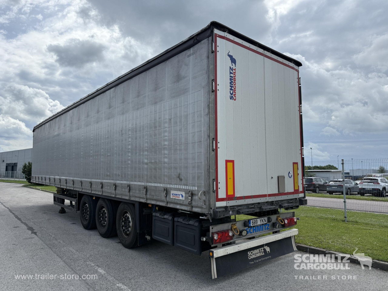 SCHMITZ Curtainsider Standard - Semi-remorque rideaux coulissants: photos 1 SCHMITZ Curtainsider Standard - Semi-remorque rideaux coulissants: photos 1