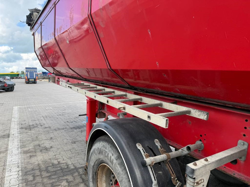Semi-remorque benne HK Tipper Tipper / Kipper / Tiptrailer: photos 11 Semi-remorque benne HK Tipper Tipper / Kipper / Tiptrailer: photos 11