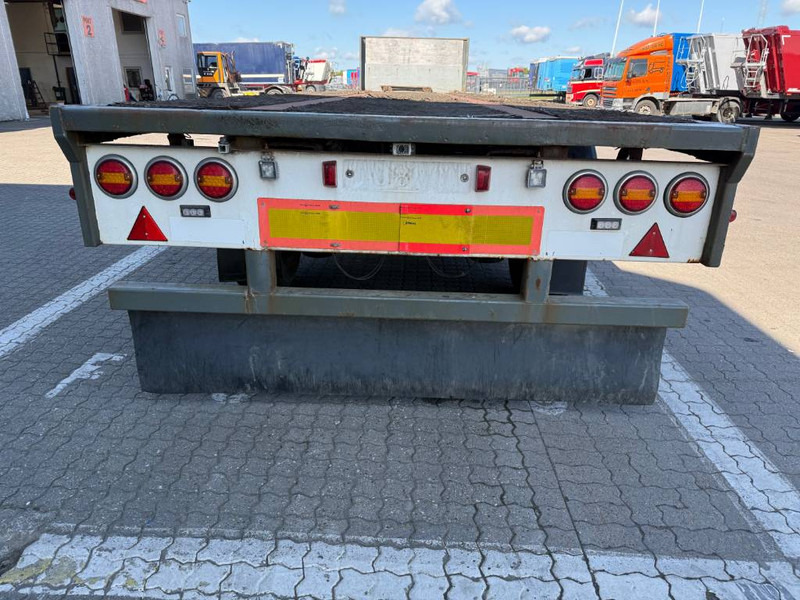 Renders 3-axle Flatbed/Flachbettauflieger/Ladtrailer - Semi-remorque plateau: photos 4 Renders 3-axle Flatbed/Flachbettauflieger/Ladtrailer - Semi-remorque plateau: photos 4