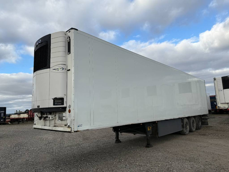 Schmitz Cargobull 3-axle 66pl. Vector1950MT Multitemp/Doppelkammer - Semi-remorque frigorifique: photos 1 Schmitz Cargobull 3-axle 66pl. Vector1950MT Multitemp/Doppelkammer - Semi-remorque frigorifique: photos 1