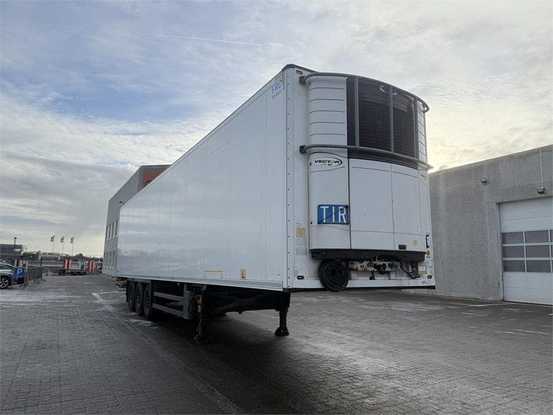 Schmitz Cargobull 33 pl. Dobbelt compartment - Semi-remorque frigorifique: photos 3 Schmitz Cargobull 33 pl. Dobbelt compartment - Semi-remorque frigorifique: photos 3