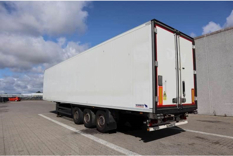 Schmitz Cargobull 33 pl. Dobbelt compartment - Semi-remorque frigorifique: photos 4 Schmitz Cargobull 33 pl. Dobbelt compartment - Semi-remorque frigorifique: photos 4