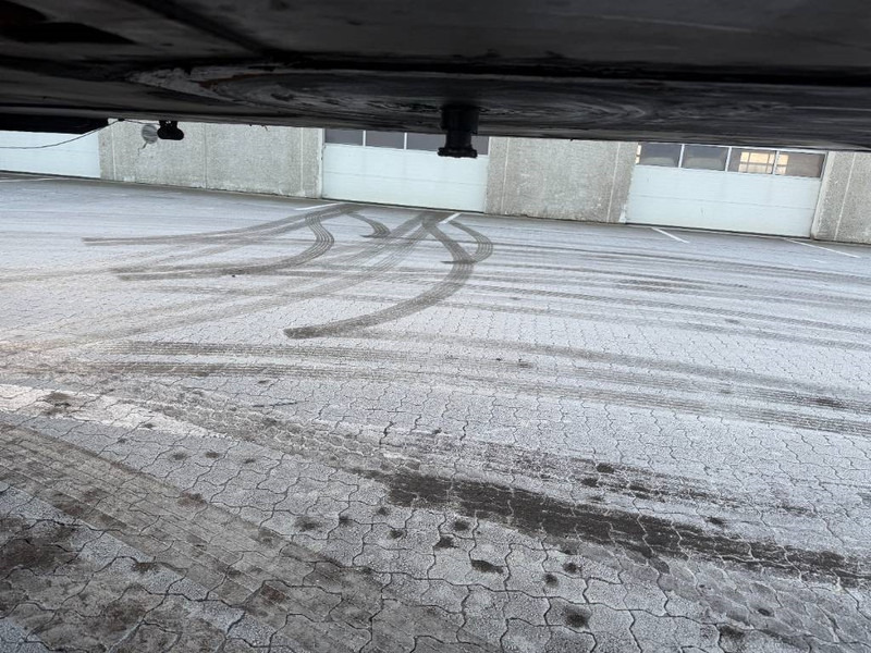 Semi-remorque frigorifique Schmitz Cargobull Refrigerated trailer / Kühlauflieger / Køletrailer: photos 9