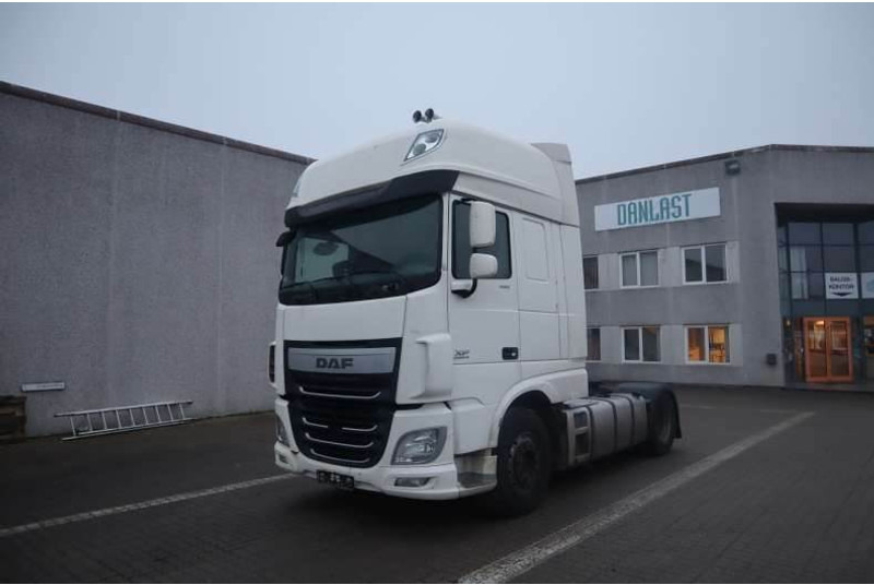 DAF XF 460 EURO 6 - Tracteur routier: photos 1 DAF XF 460 EURO 6 - Tracteur routier: photos 1