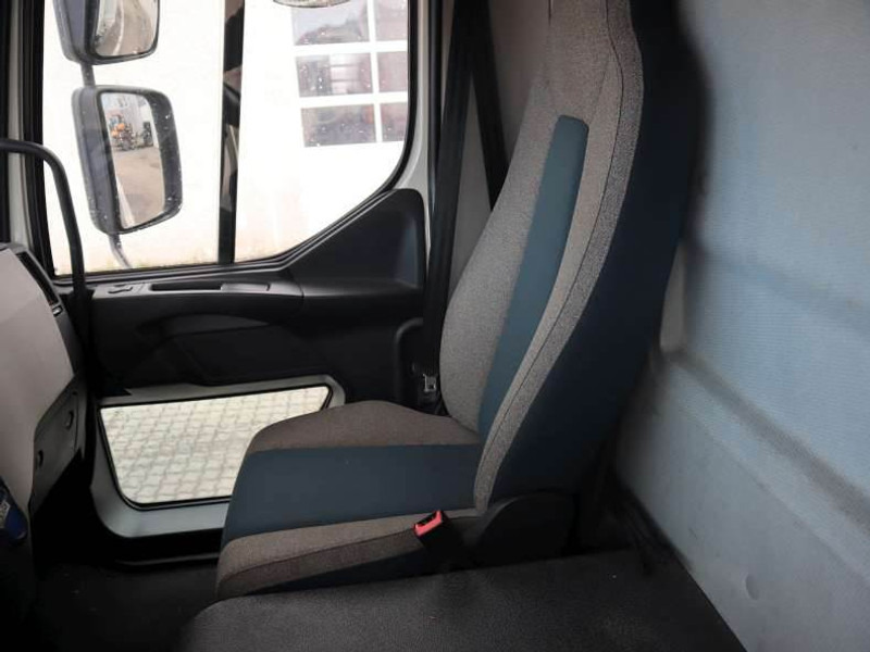 Camion à rideaux coulissants Volvo FL 240 EURO 6: photos 7