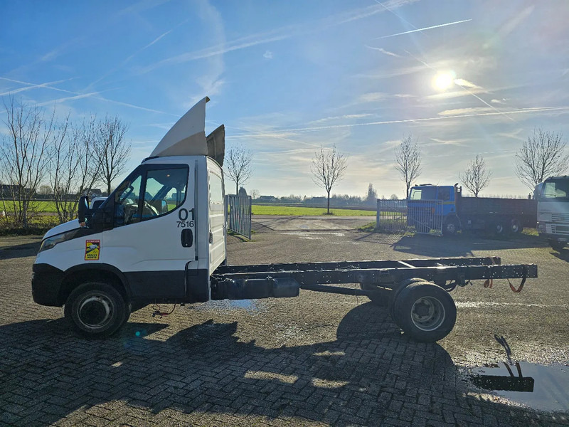 Châssis cabine Iveco Daily IS70C12BA: photos 8