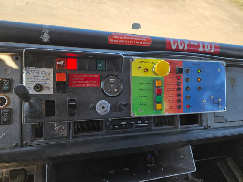 Camion de pompier Renault Midliner 210 M210: photos 11