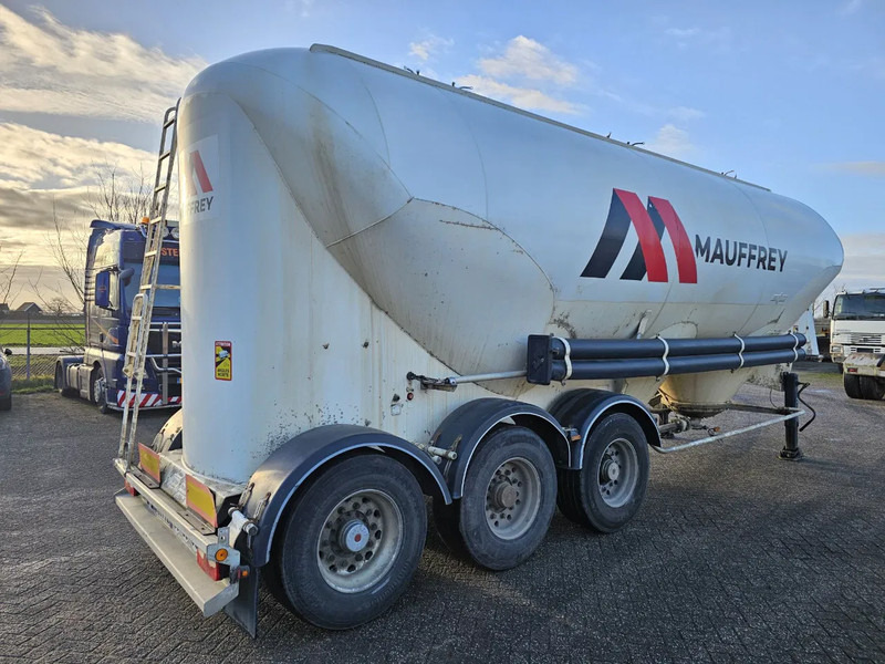 SPITZER SF2443PI - 43000L - Semi-remorque citerne: photos 5 SPITZER SF2443PI - 43000L - Semi-remorque citerne: photos 5