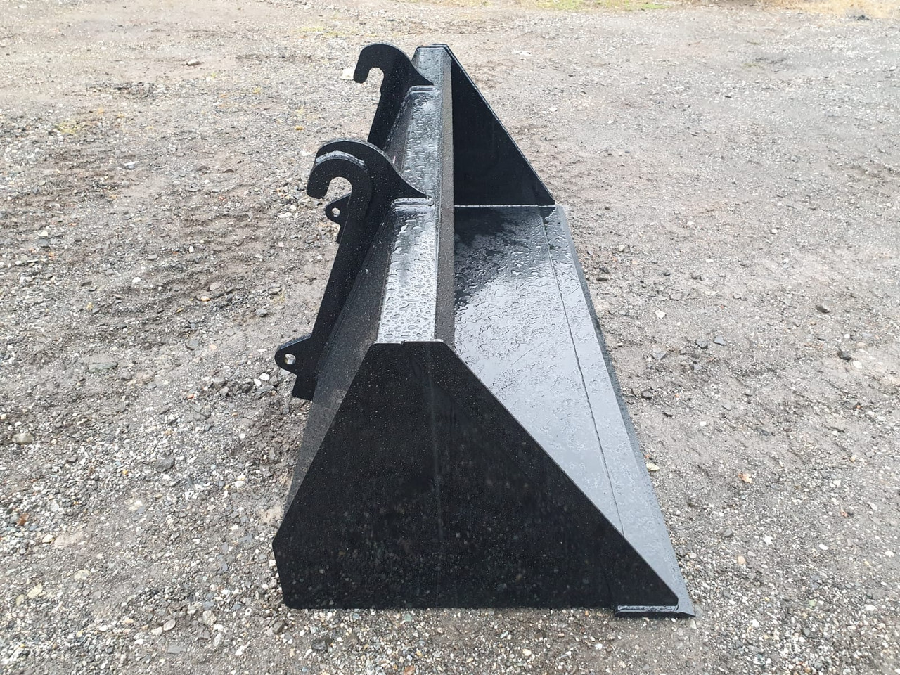 1m³ Erdschaufel mit JCB Q-Fit - Godet pour chargeur pour Engins de chantier: photos 4 1m³ Erdschaufel mit JCB Q-Fit - Godet pour chargeur pour Engins de chantier: photos 4