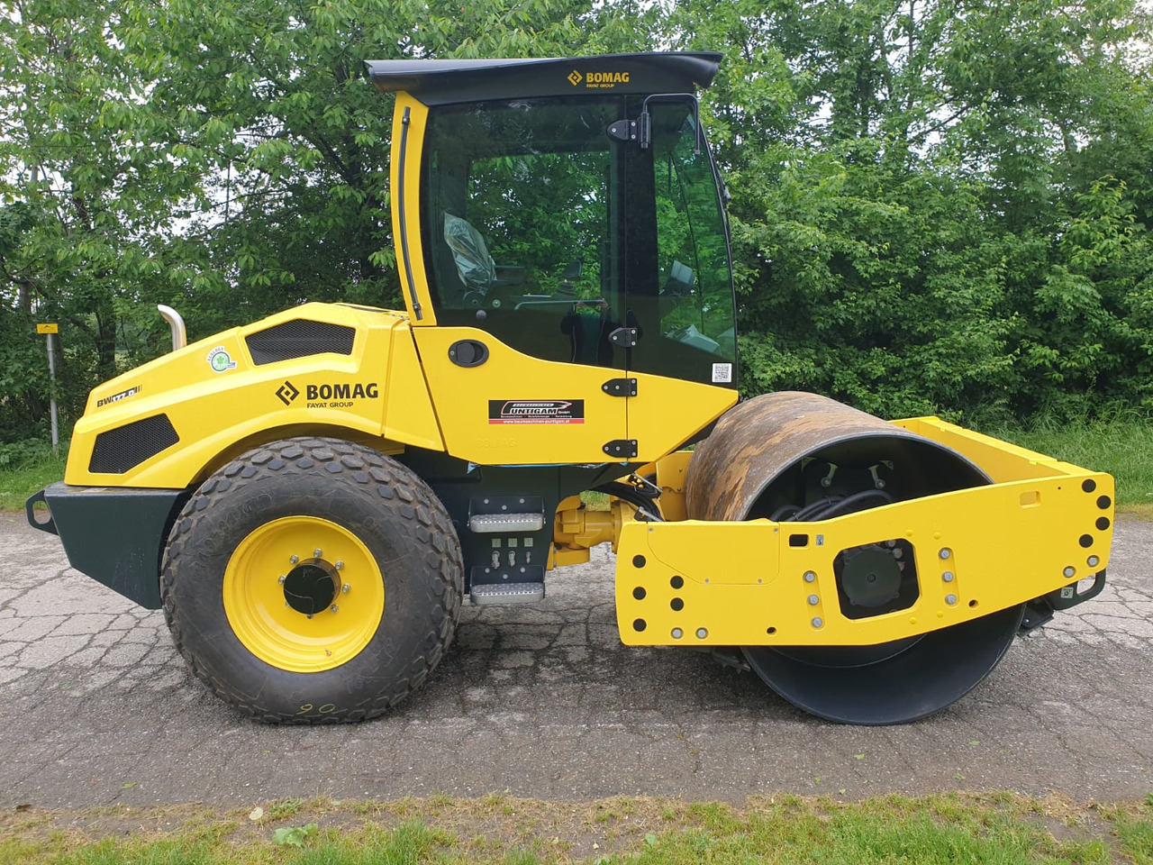 BOMAG BW 177 D-5 PL - Rouleau compresseur: photos 2 BOMAG BW 177 D-5 PL - Rouleau compresseur: photos 2