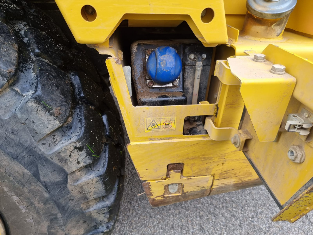 Crédit-bail de KOMATSU HM 300-5EO KOMATSU HM 300-5EO: photos 12