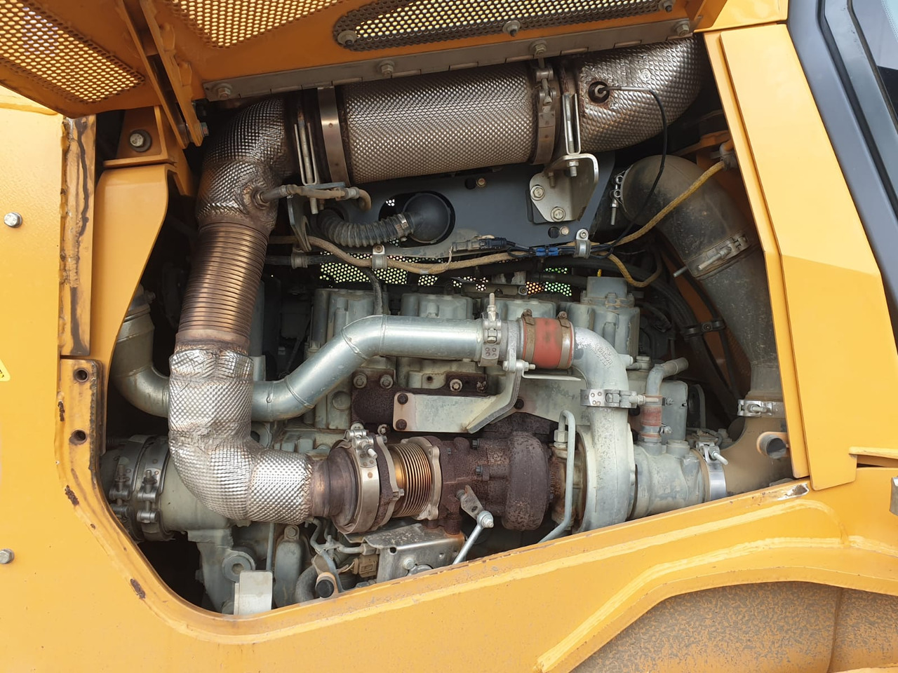 Bulldozer LIEBHERR PR 726 LGP: photos 12 Bulldozer LIEBHERR PR 726 LGP: photos 12