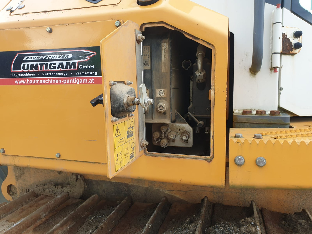 Bulldozer LIEBHERR PR 726 LGP: photos 15 Bulldozer LIEBHERR PR 726 LGP: photos 15