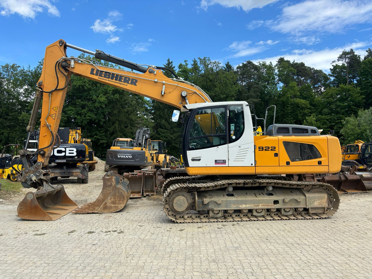 LIEBHERR R 922 LC - Pelle sur chenille: photos 1 LIEBHERR R 922 LC - Pelle sur chenille: photos 1
