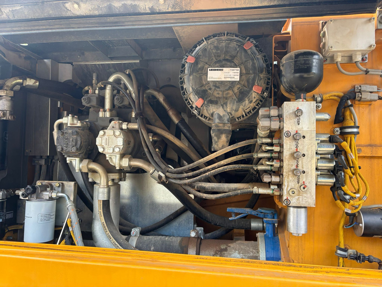 Pelle sur chenille LIEBHERR R 922 LC: photos 11 Pelle sur chenille LIEBHERR R 922 LC: photos 11