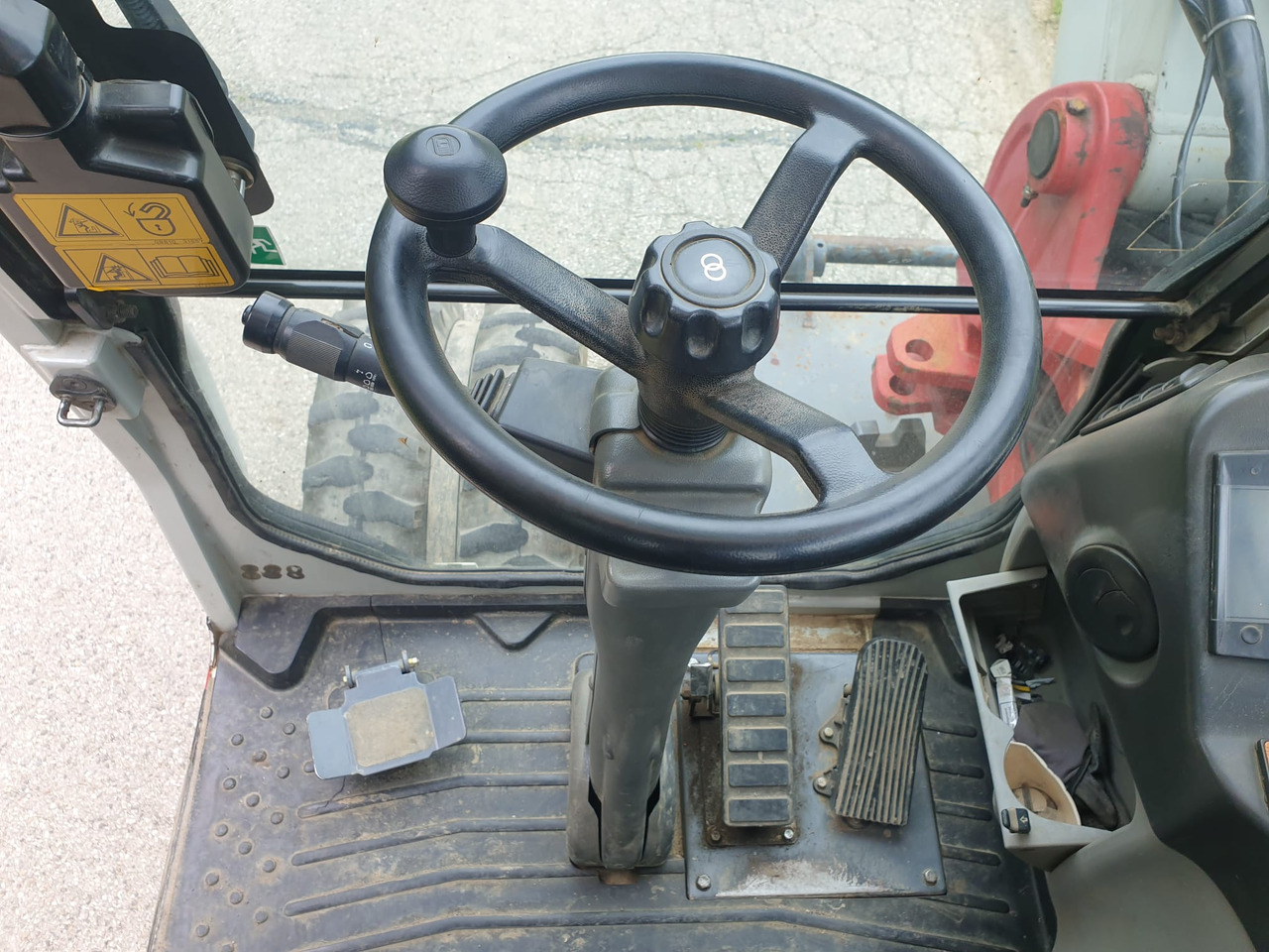 Crédit-bail de TAKEUCHI TB 295W TAKEUCHI TB 295W: photos 13 Crédit-bail de TAKEUCHI TB 295W TAKEUCHI TB 295W: photos 13