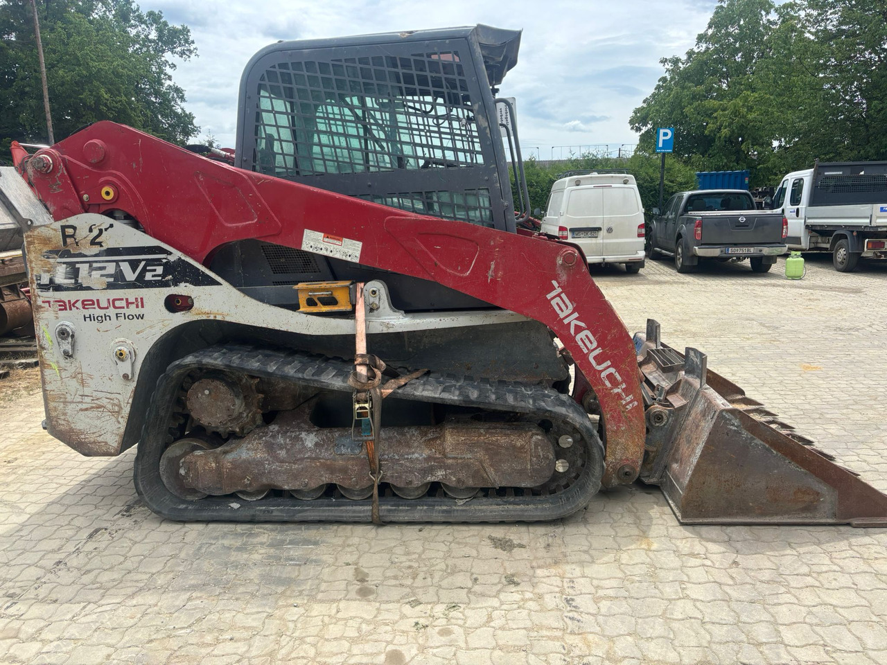 Takeuchi TL 12 V-2 - Engine defektive - Mini chargeuse: photos 2 Takeuchi TL 12 V-2 - Engine defektive - Mini chargeuse: photos 2