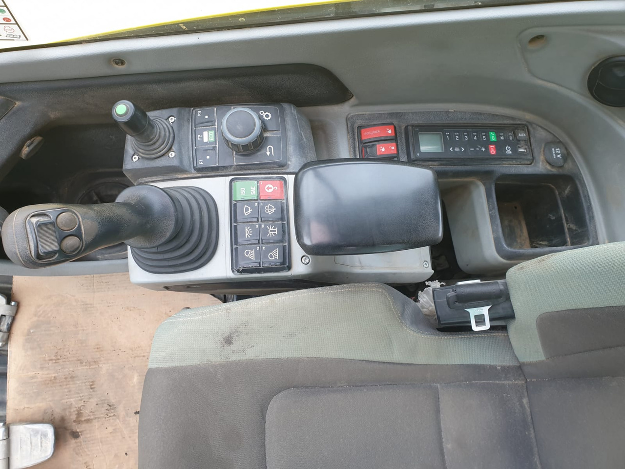 Mini pelle WACKER NEUSON EZ 80: photos 17