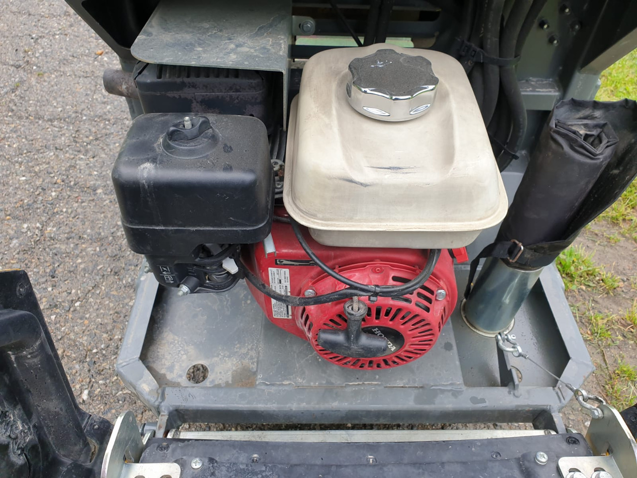 Tombereau sur chenilles WACKER Neuson DT 05: photos 12 Tombereau sur chenilles WACKER Neuson DT 05: photos 12