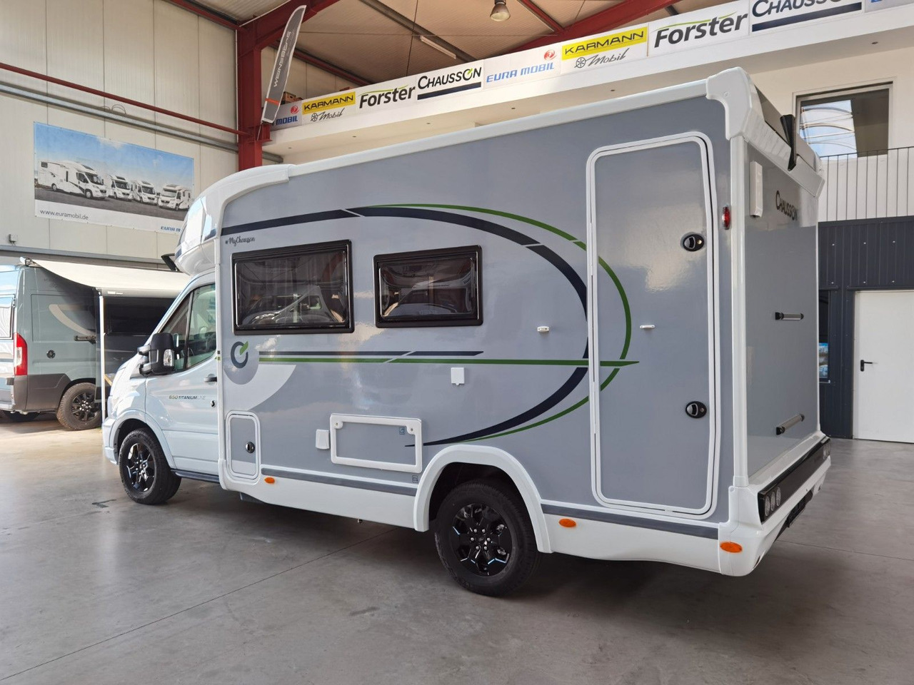 Chausson 650 TITANIUM / - 2026 - / NUR 6.39 M. / HUBBETT - Camping-car profilé: photos 5 Chausson 650 TITANIUM / - 2026 - / NUR 6.39 M. / HUBBETT - Camping-car profilé: photos 5