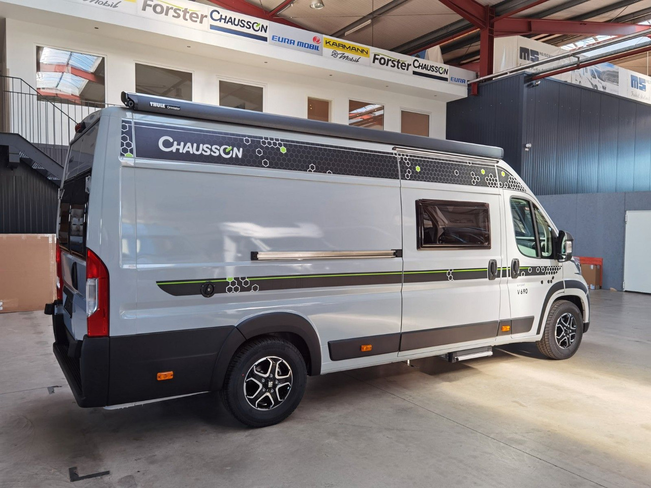 Chausson V690 SPORT LINE /-2025-/ 140PS-8G/ XXL - HUBBETT - Fourgon aménagé: photos 4 Chausson V690 SPORT LINE /-2025-/ 140PS-8G/ XXL - HUBBETT - Fourgon aménagé: photos 4