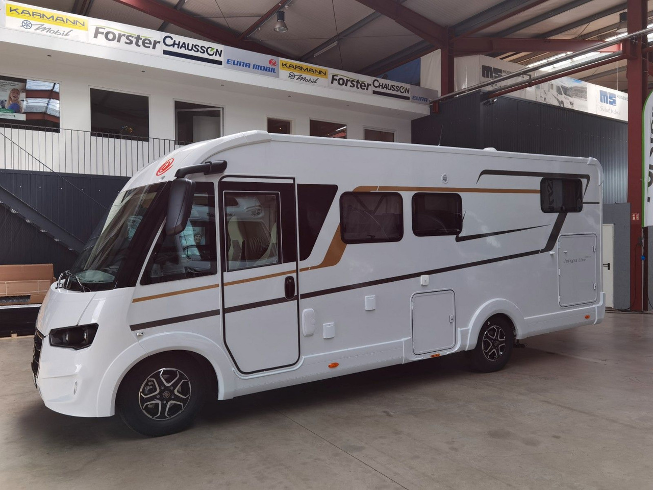 Camping-car intégral Eura Mobil INTEGRA LINE 720 EB /180PS-9G MAXI/ EINZELBETTEN: photos 6 Camping-car intégral Eura Mobil INTEGRA LINE 720 EB /180PS-9G MAXI/ EINZELBETTEN: photos 6