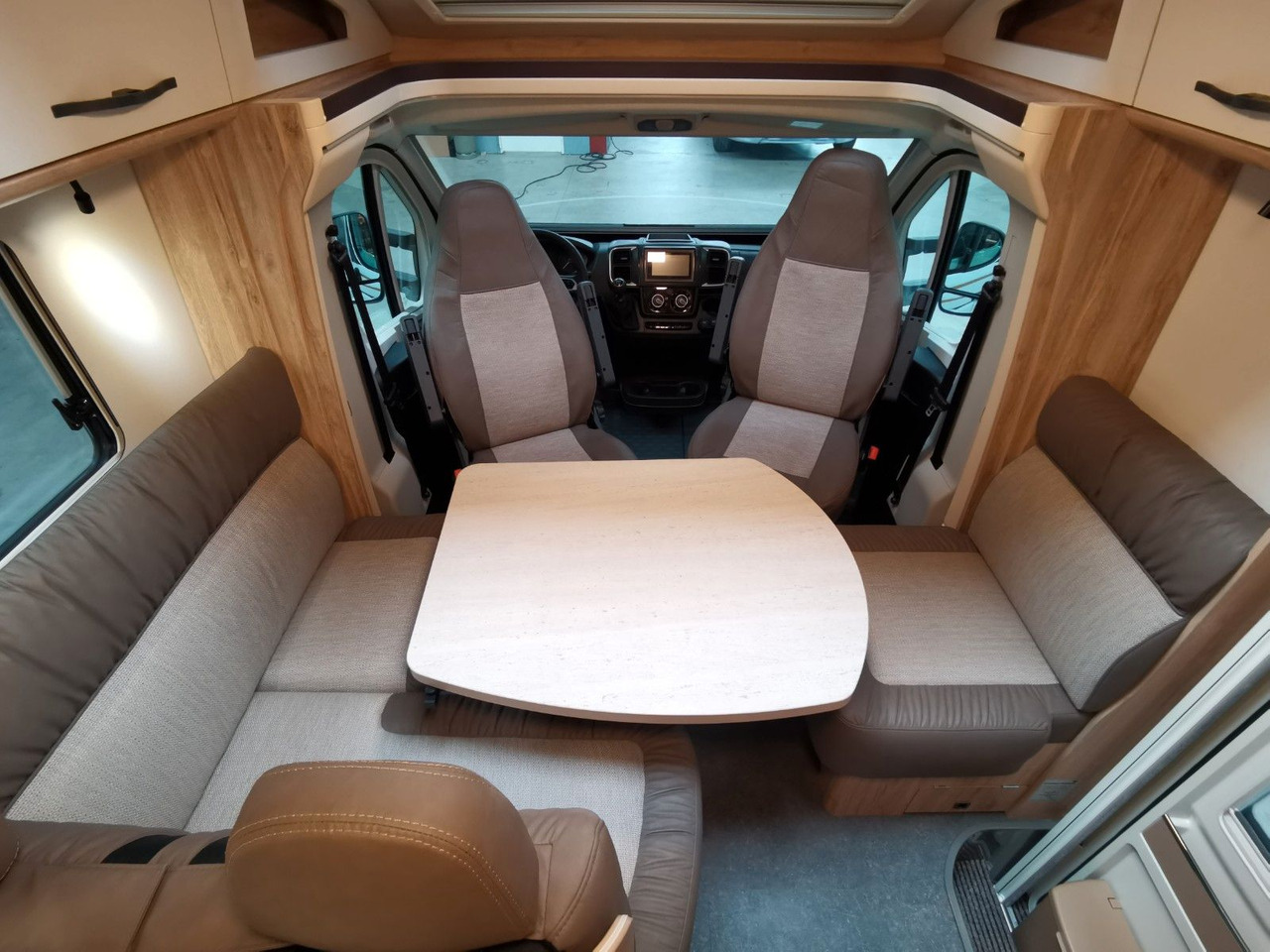 Camping-car profilé Eura Mobil PROFILA T 695 EB / MODELL 2026 / EINZELBETTEN: photos 14 Camping-car profilé Eura Mobil PROFILA T 695 EB / MODELL 2026 / EINZELBETTEN: photos 14