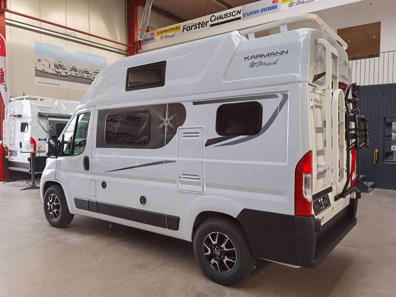 Karmann DEXTER 550 / 140PS / CONCEPT - PAKET & HUBBETT - Fourgon aménagé: photos 5 Karmann DEXTER 550 / 140PS / CONCEPT - PAKET & HUBBETT - Fourgon aménagé: photos 5
