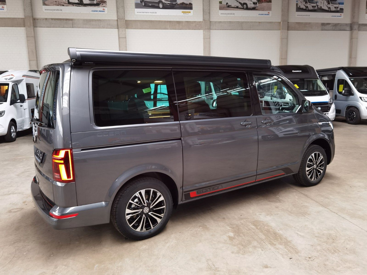 Volkswagen T6.1 CALIFORNIA OCEAN EDITION / DSG / NAVI / ACC - Transport de personnes: photos 4 Volkswagen T6.1 CALIFORNIA OCEAN EDITION / DSG / NAVI / ACC - Transport de personnes: photos 4