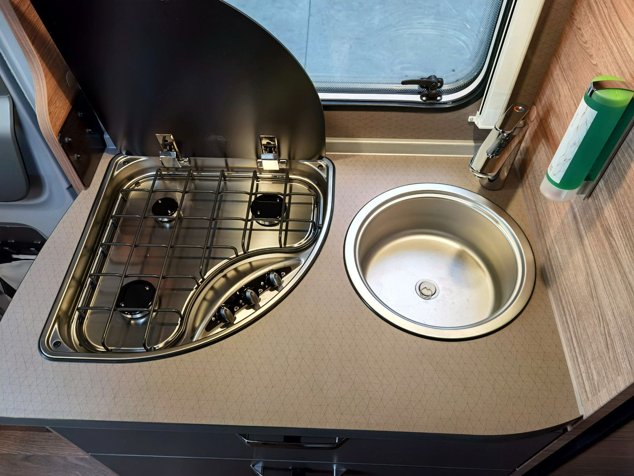 Camping-car profilé Weinsberg CARACOMPACT 600 MEG EDITION PEPPER /-MODELL 2025: photos 17