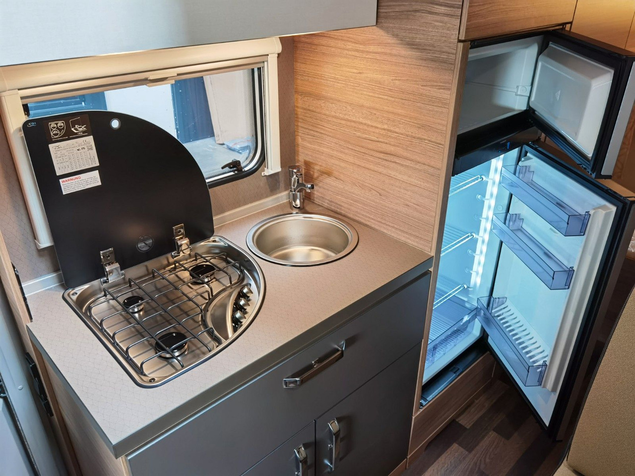 Camping-car capucine Weinsberg CARAHOME 600 DKG / 140PS / ETAGENBETTEN / 5xPERS: photos 18