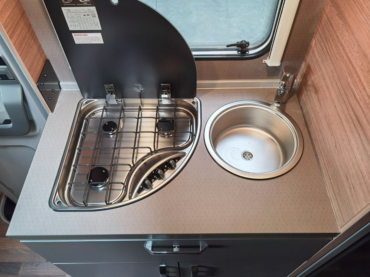 Camping-car capucine Weinsberg CARAHOME 600 DKG / 140PS / ETAGENBETTEN / 5xPERS: photos 19