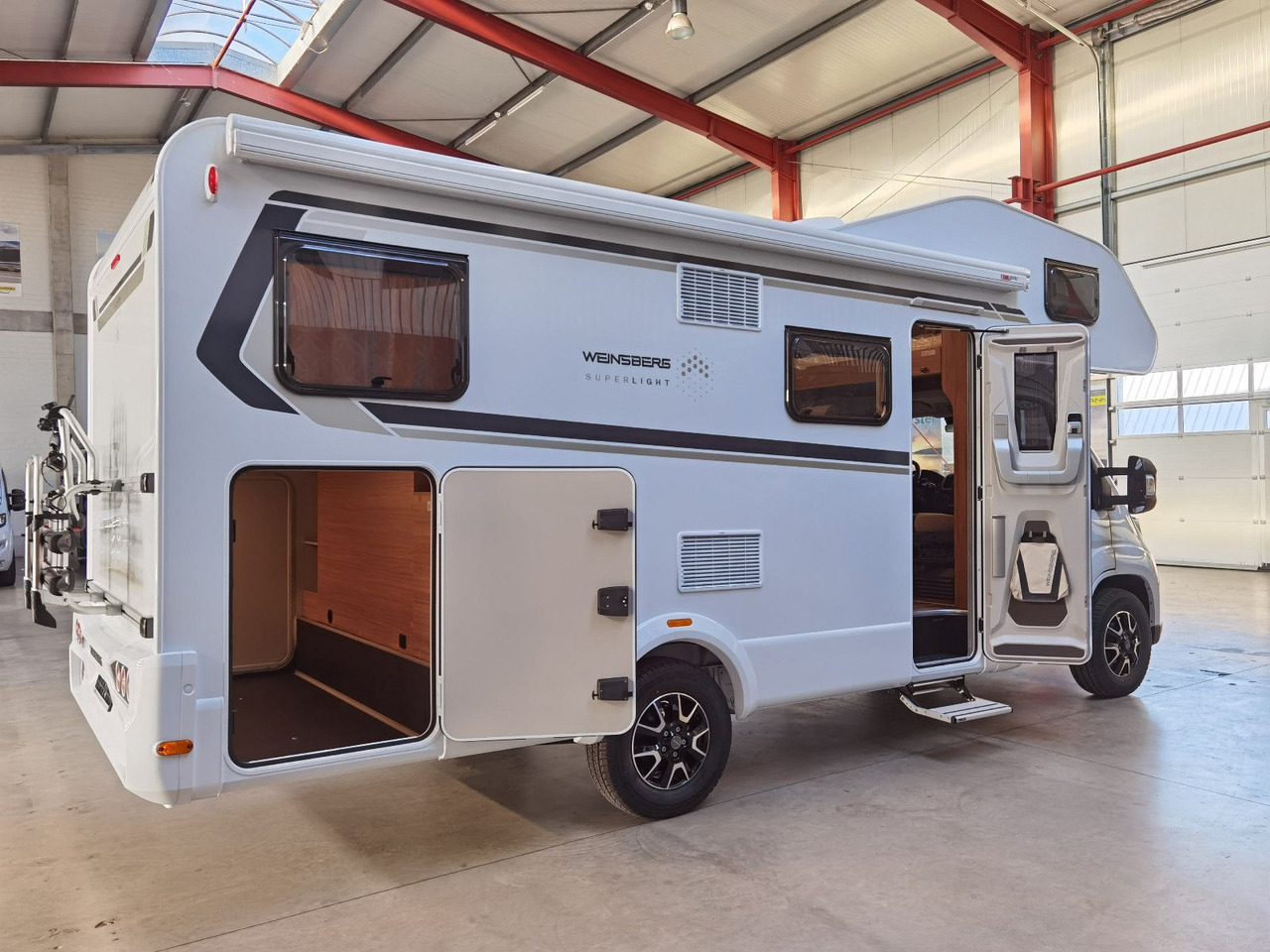 Camping-car capucine Weinsberg CARAHOME 650 DG / 140 PS / TOP - AUSSTATTUNG: photos 10 Camping-car capucine Weinsberg CARAHOME 650 DG / 140 PS / TOP - AUSSTATTUNG: photos 10