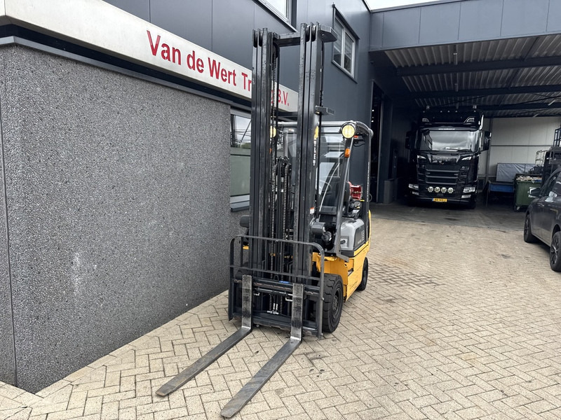 Atlet Atlet P1D1A15LT Triplo 650 Freelift/Sideshift  760UUR  LPG 2012 - Chariot élévateur à gaz: photos 4 Atlet Atlet P1D1A15LT Triplo 650 Freelift/Sideshift  760UUR  LPG 2012 - Chariot élévateur à gaz: photos 4