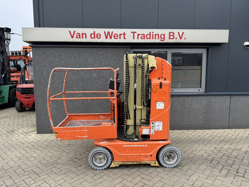 JLG Toucan 800 A Knikarmhoogwerker Elektrisch 8M Werkhoogte - Nacelle articulée: photos 1 JLG Toucan 800 A Knikarmhoogwerker Elektrisch 8M Werkhoogte - Nacelle articulée: photos 1