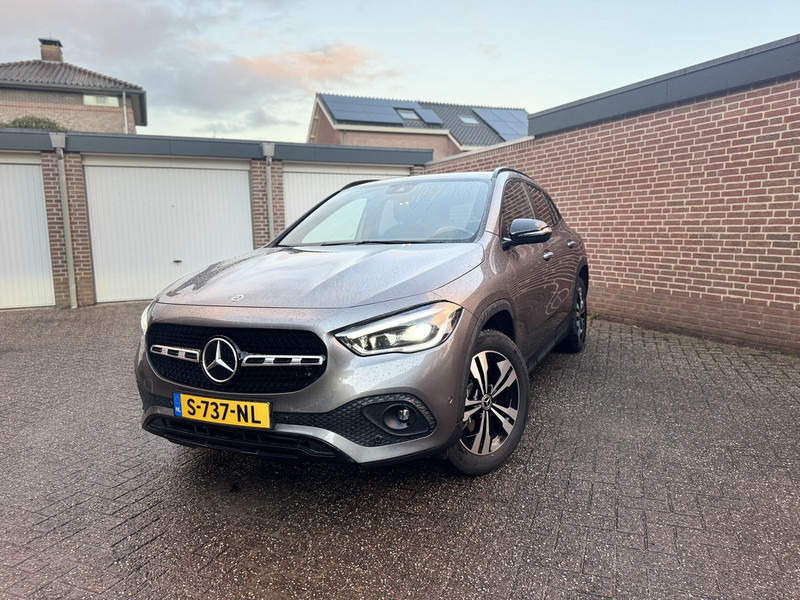 Mercedes-Benz GLA - Klasse 250e Business Solution , 2022 Automaat Trekhaak APK 3-2026 - Voiture: photos 2 Mercedes-Benz GLA - Klasse 250e Business Solution , 2022 Automaat Trekhaak APK 3-2026 - Voiture: photos 2