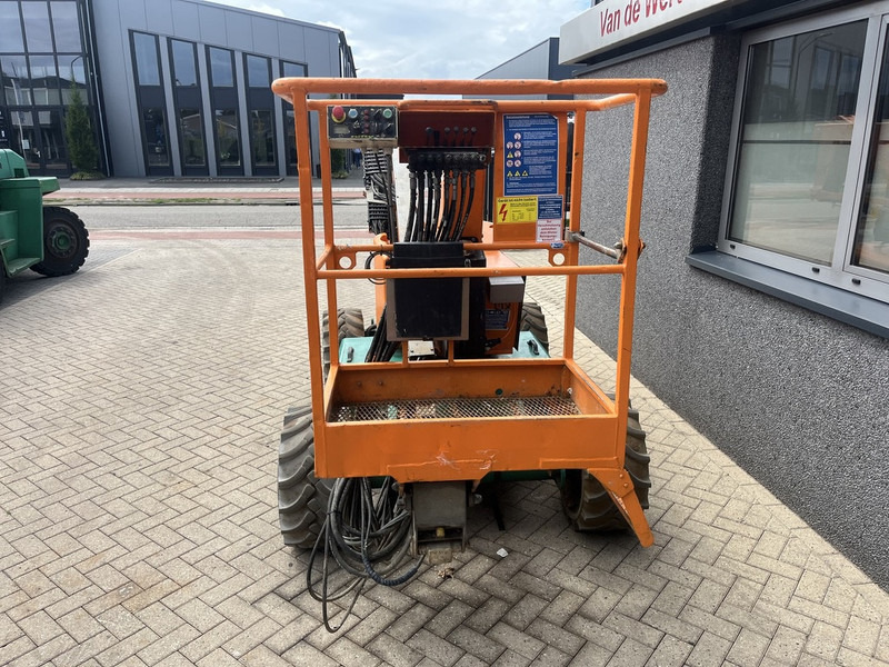 Niftylift HR12NDE 4x4 kubota diesel 2015 - Nacelle articulée: photos 5 Niftylift HR12NDE 4x4 kubota diesel 2015 - Nacelle articulée: photos 5