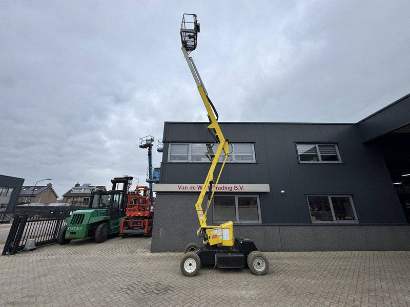 Nacelle articulée Niftylift HR12NDE Knikarmhoogwerker / Arbeitsbuhne HYBRIDE Kubota diesel 4x2 2014: photos 6 Nacelle articulée Niftylift HR12NDE Knikarmhoogwerker / Arbeitsbuhne HYBRIDE Kubota diesel 4x2 2014: photos 6